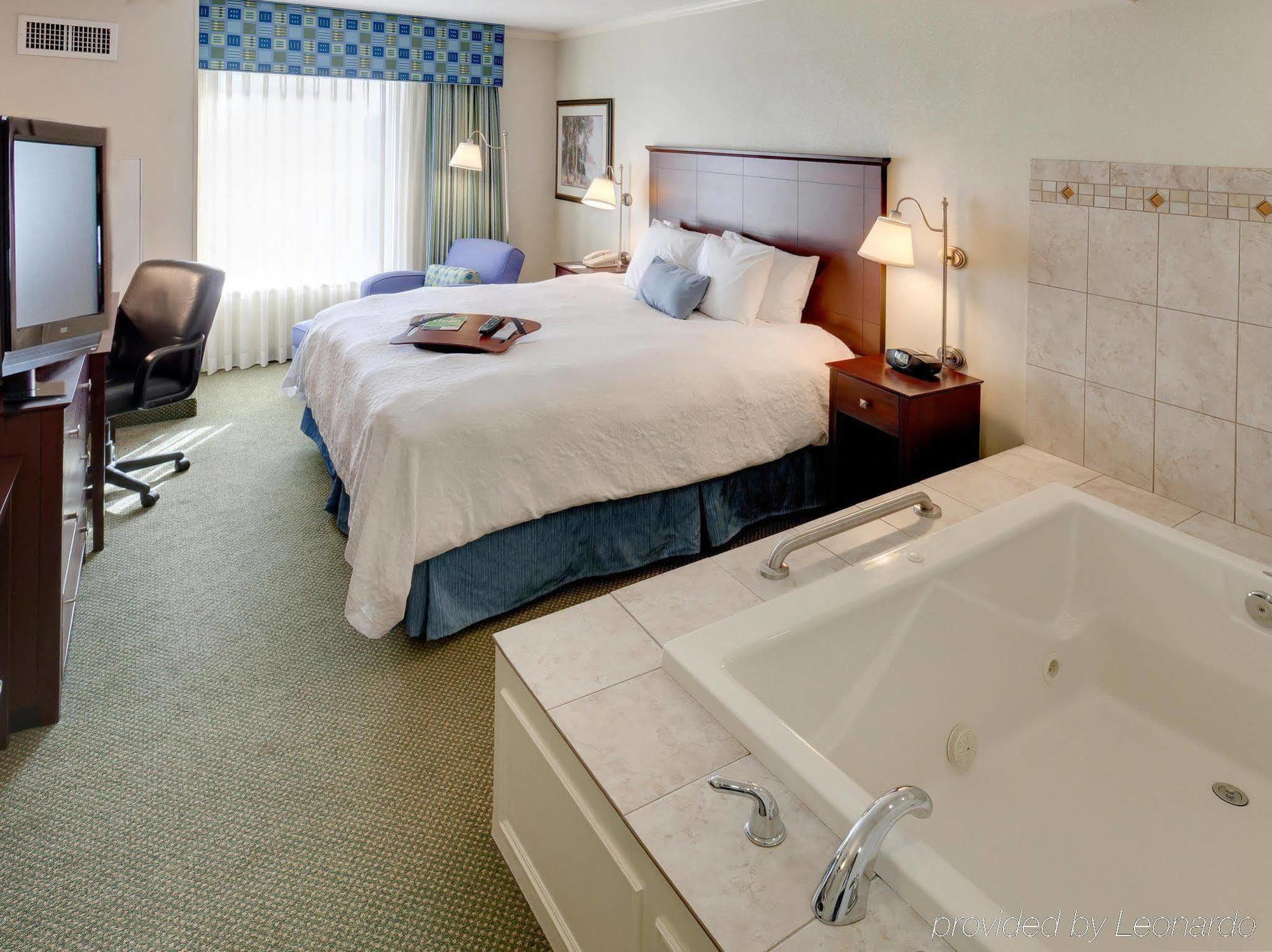Hampton South Plainfield-piscataway Hotel