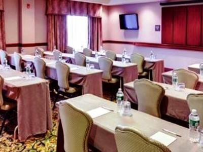 Hampton South Plainfield-piscataway Hotel 3*